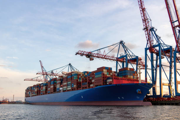 Posorja suma una nueva ruta directa con Asia para impulsar las exportaciones ecuatorianas